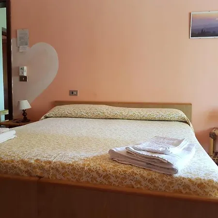 Poggio Alto Agrioturismo Вилла *